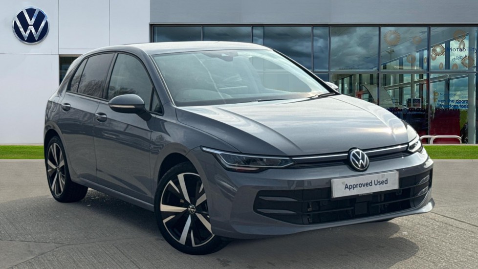 Main listing image - Volkswagen Golf