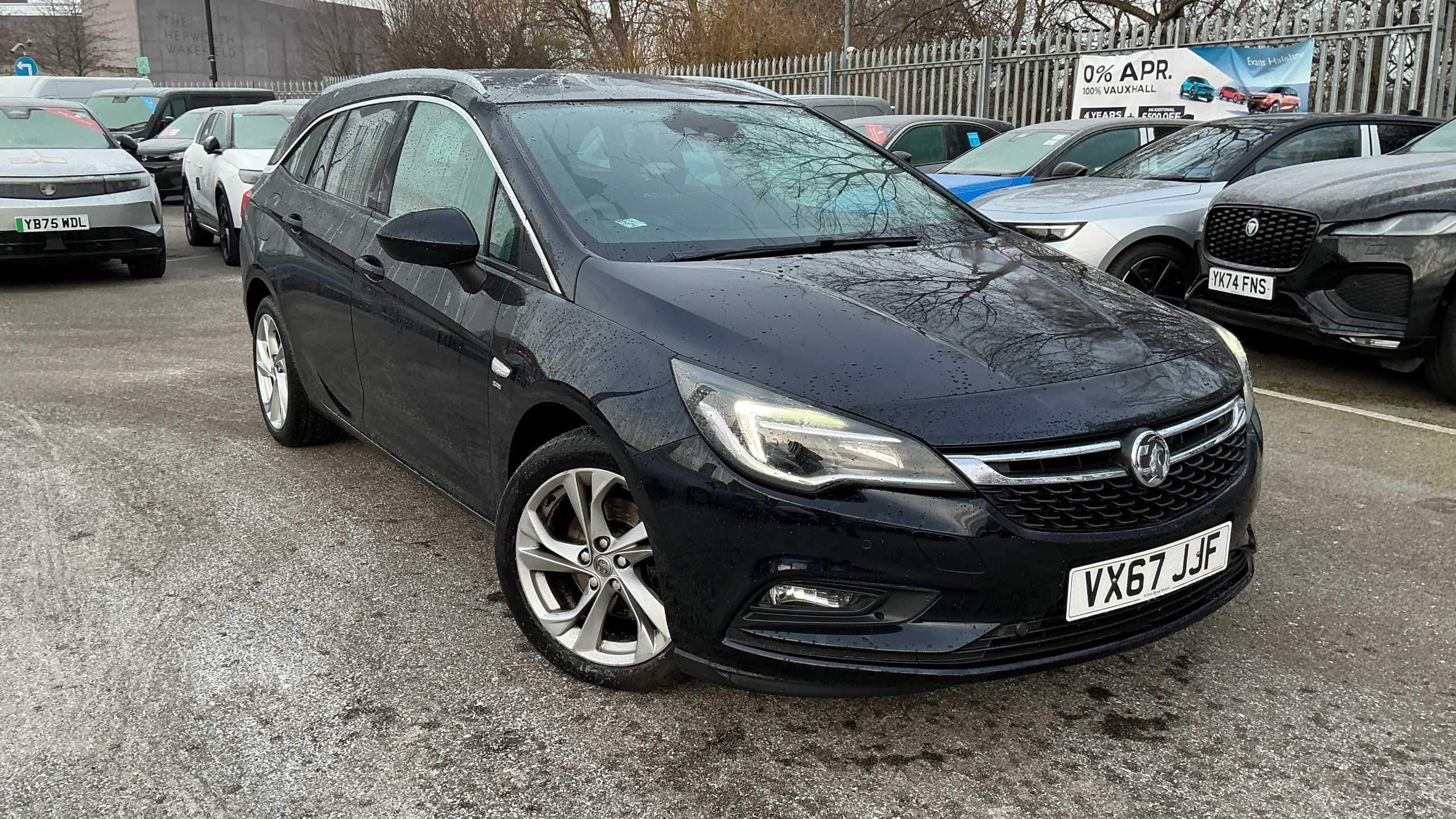 Main listing image - Vauxhall Astra Sports Tourer