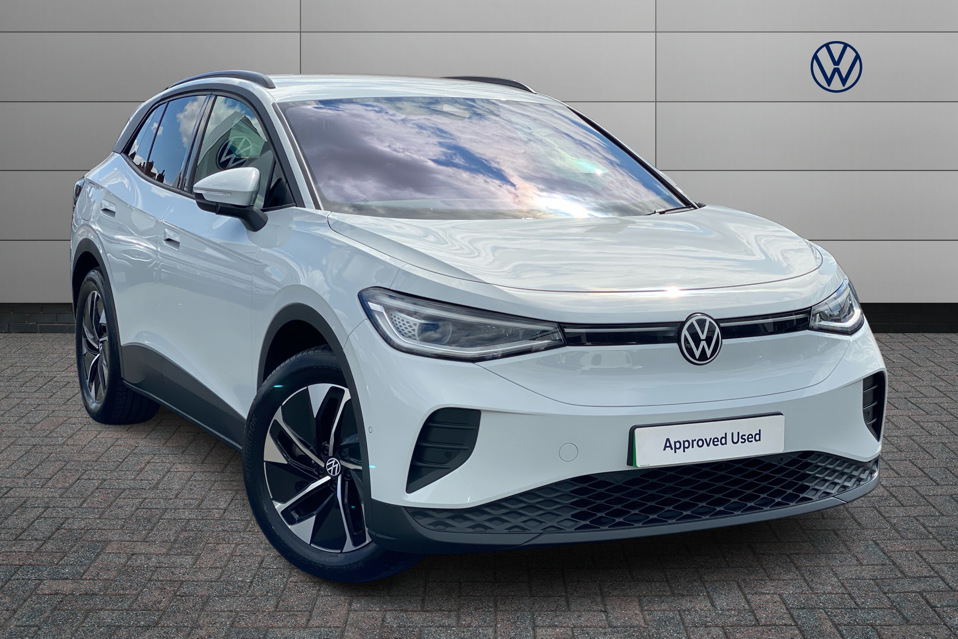 Main listing image - Volkswagen ID.4