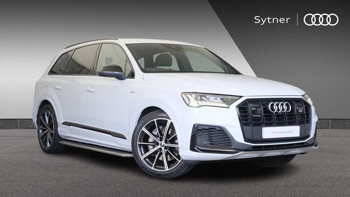 Main listing image - Audi Q7