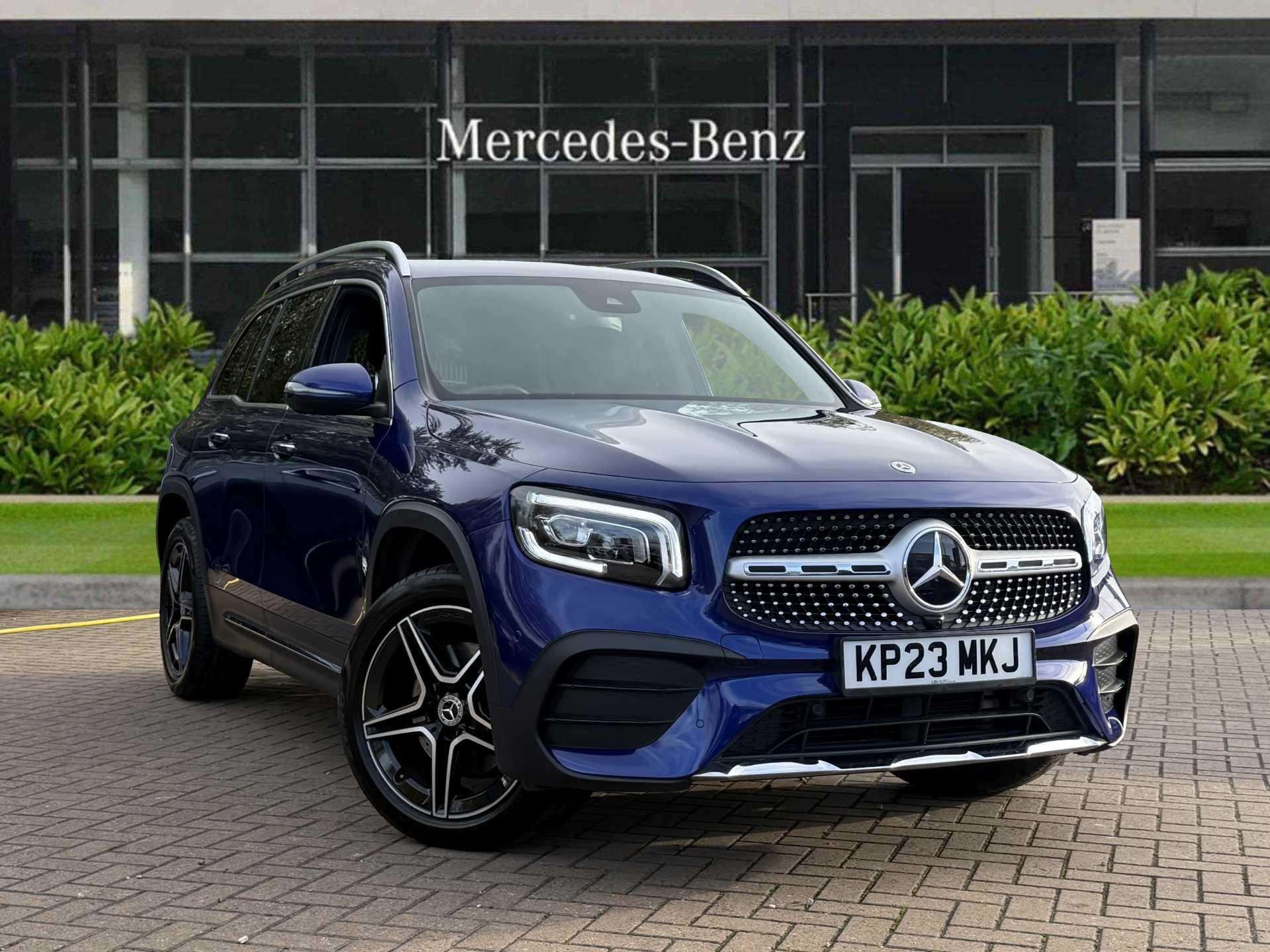 Main listing image - Mercedes-Benz GLB