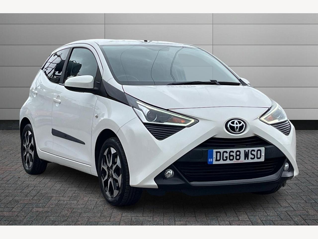 Main listing image - Toyota Aygo