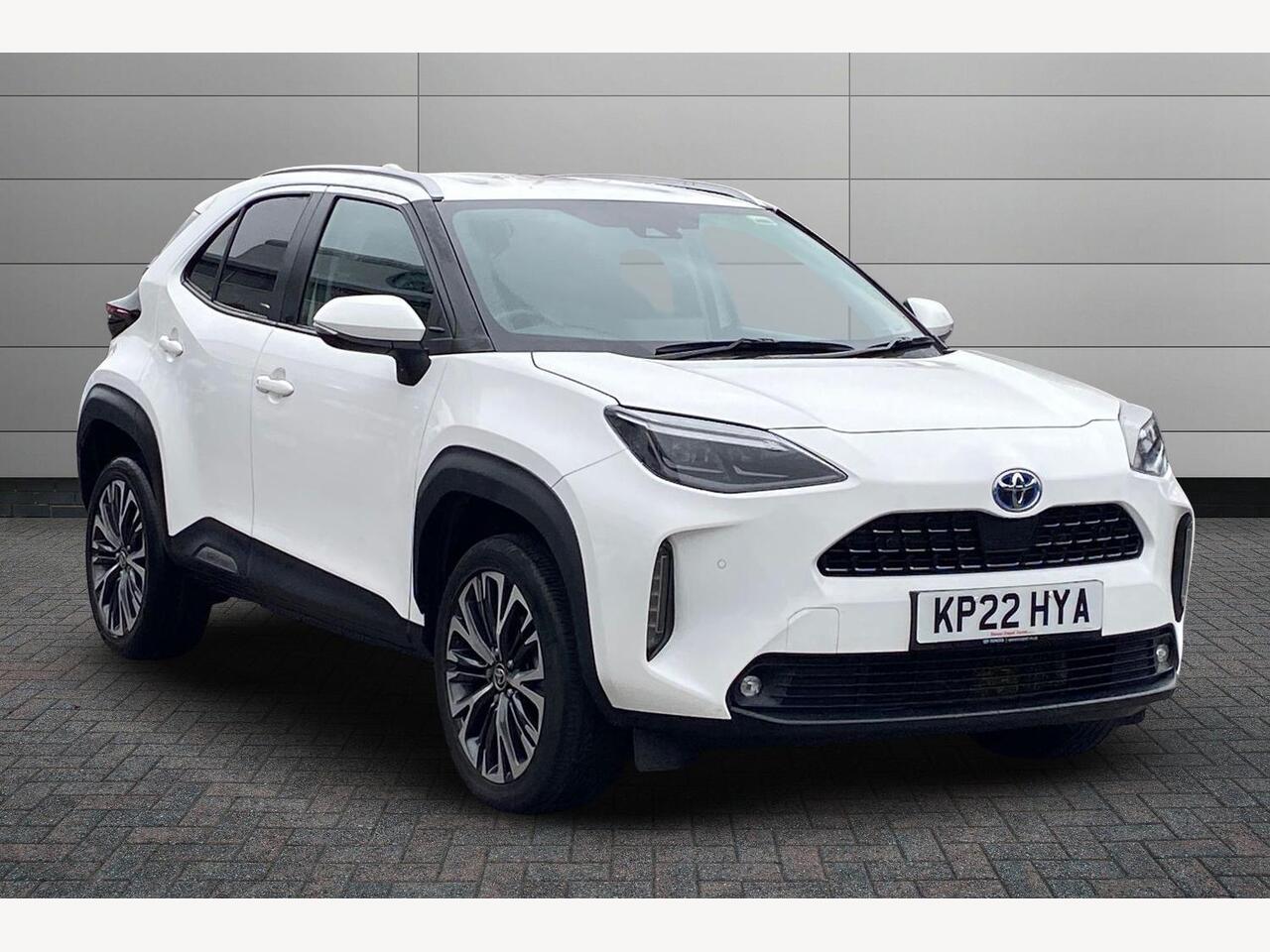 Main listing image - Toyota Yaris Cross