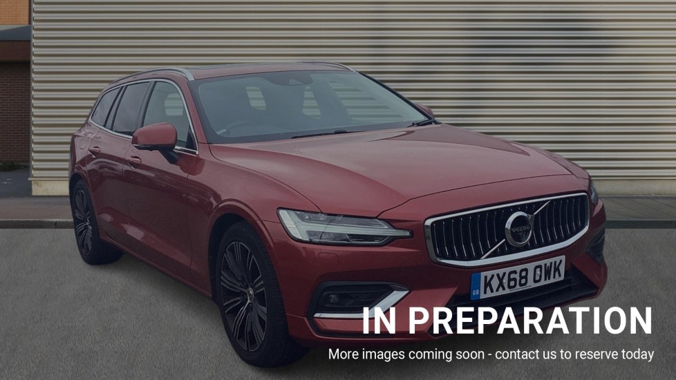 Main listing image - Volvo V60