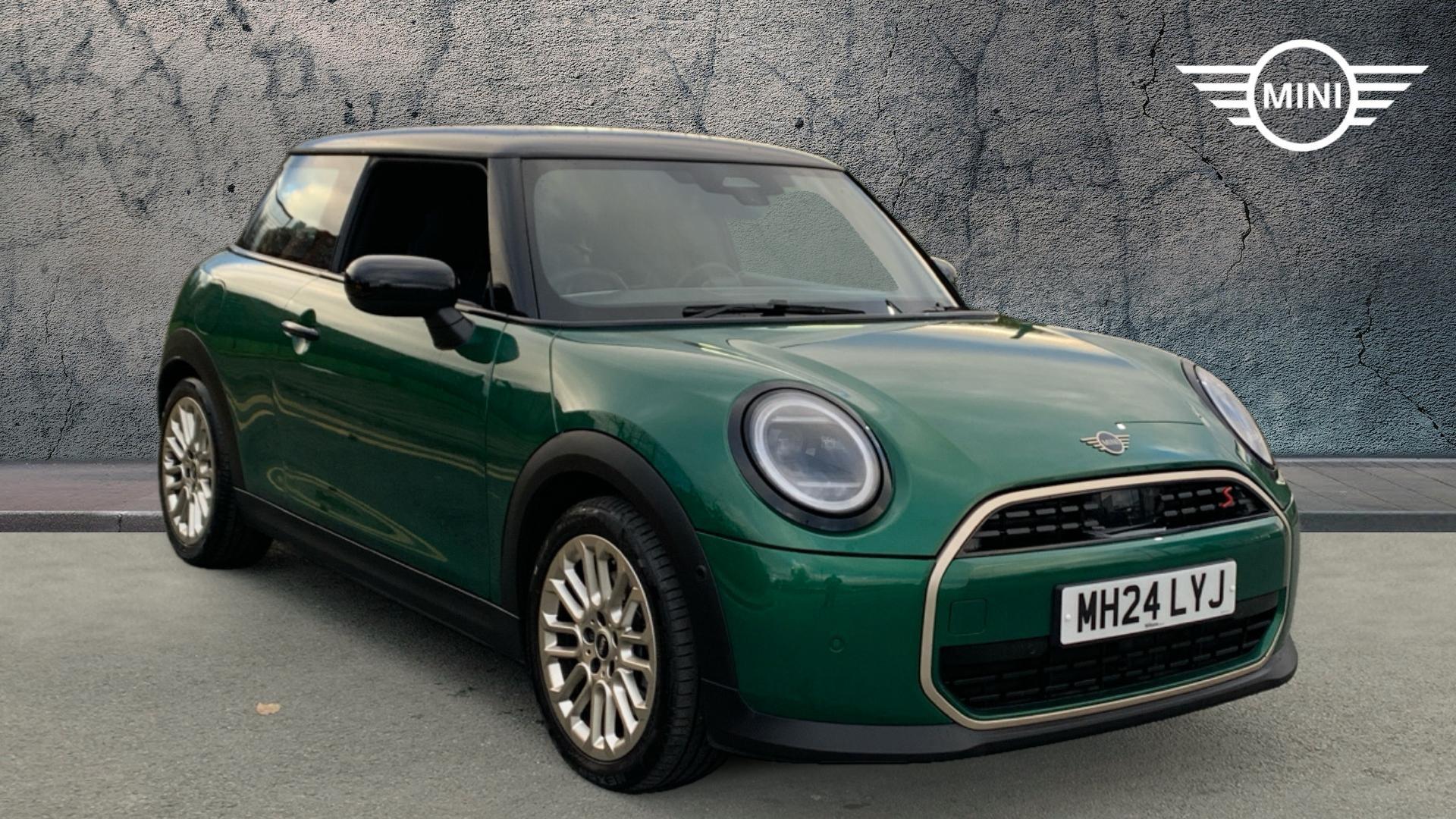 Main listing image - MINI Hatchback