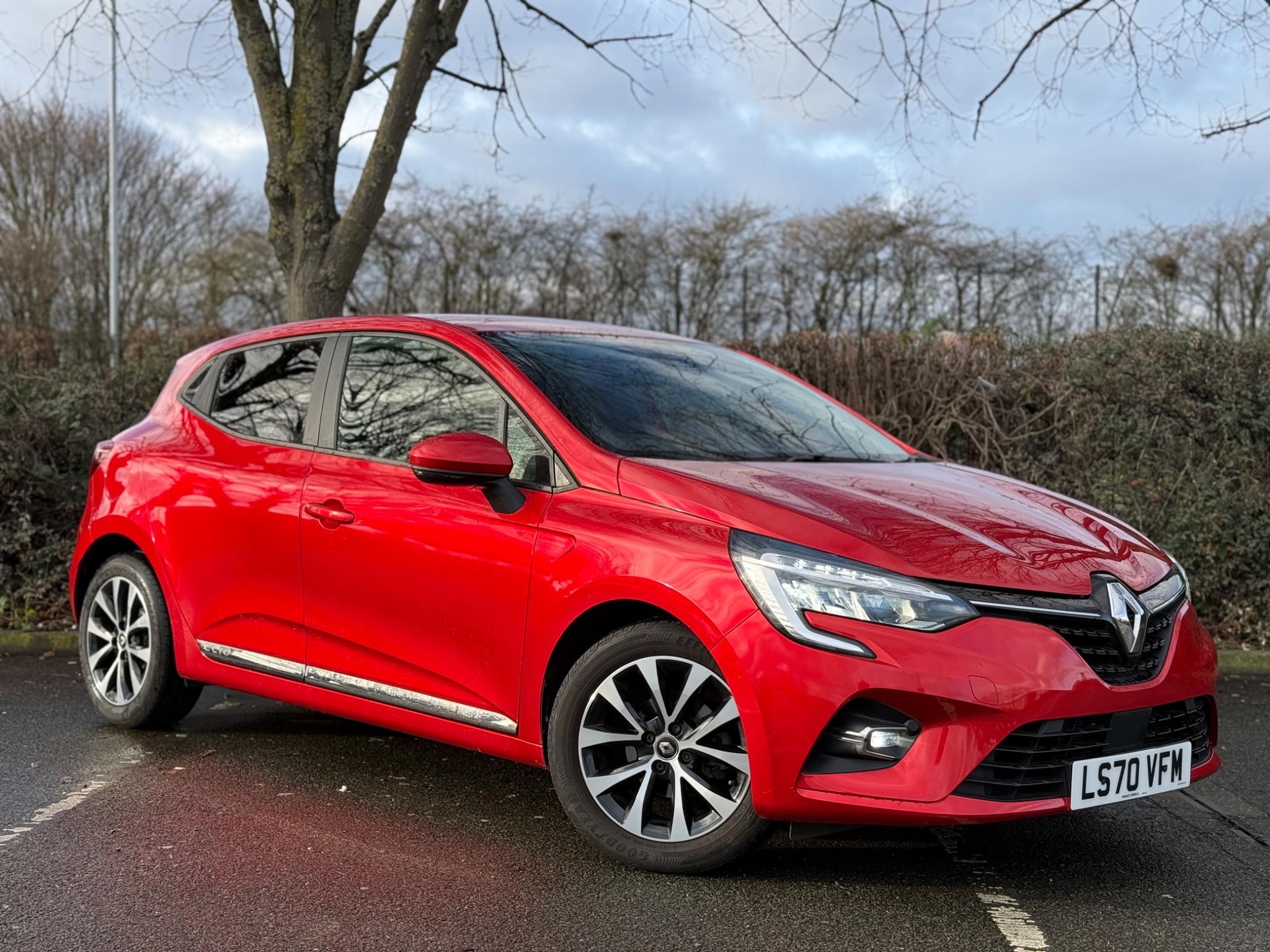 Main listing image - Renault Clio