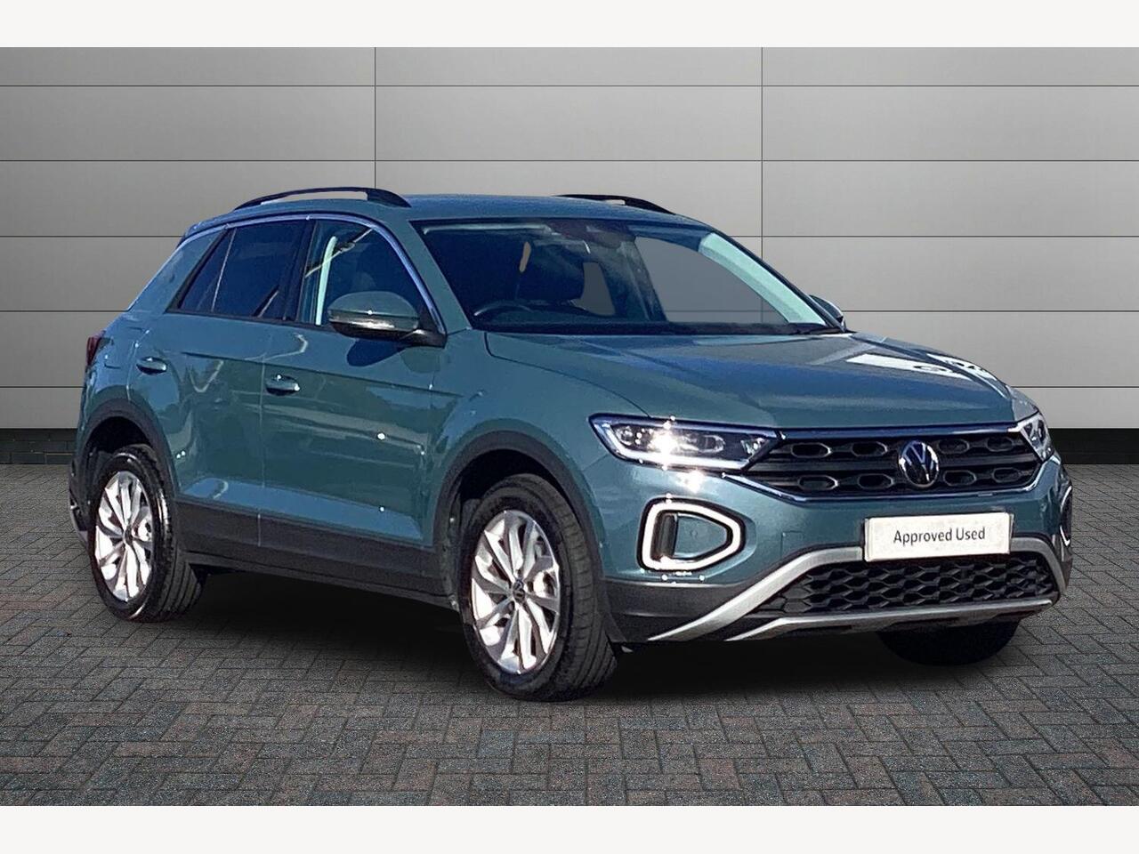 Main listing image - Volkswagen T-Roc