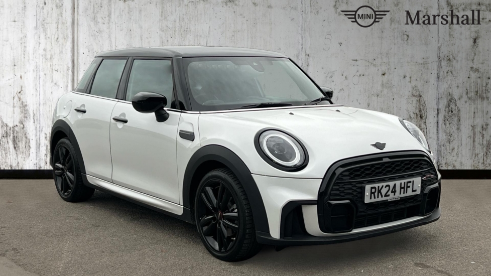 Main listing image - MINI Hatchback 5dr