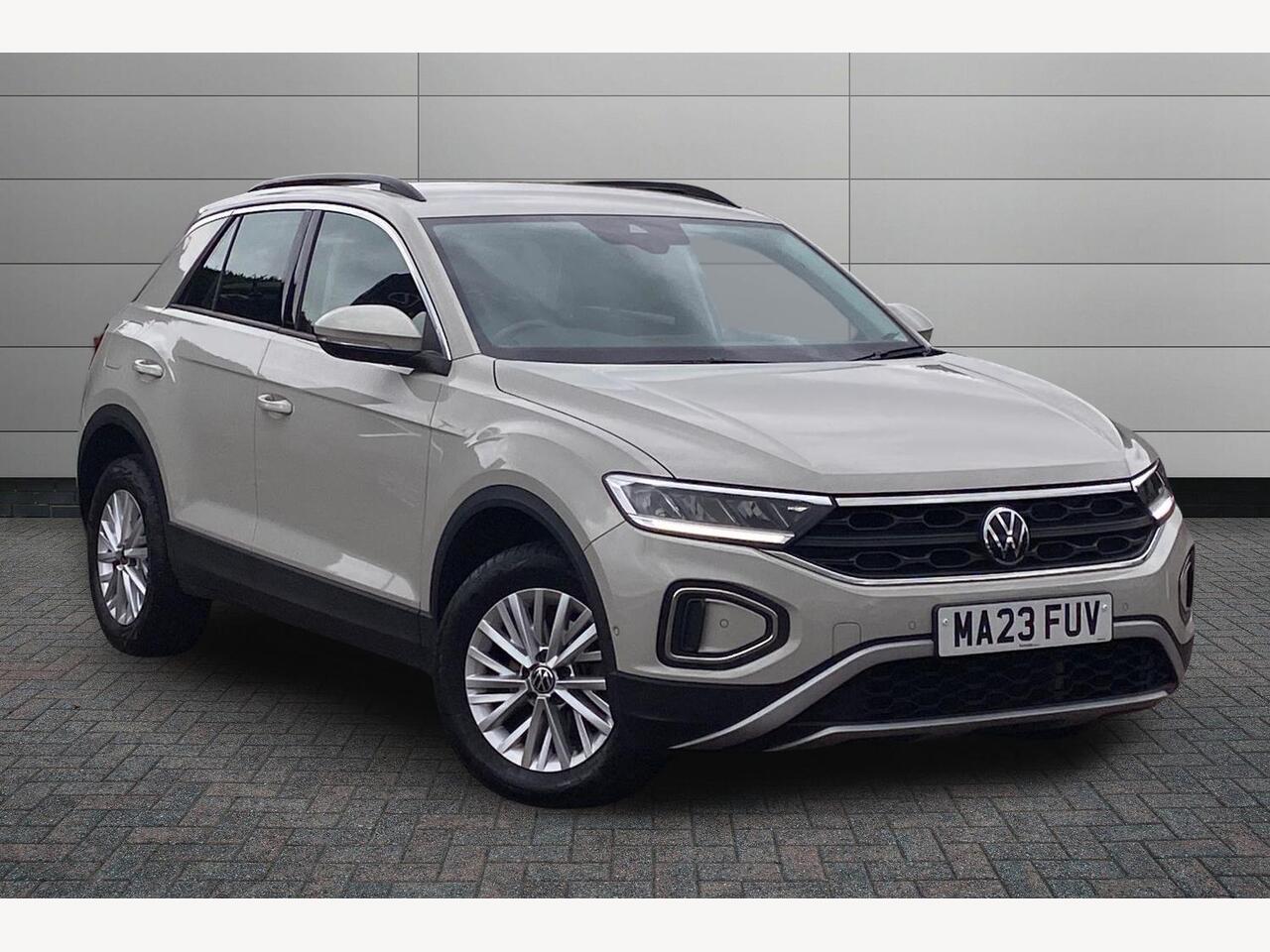 Main listing image - Volkswagen T-Roc