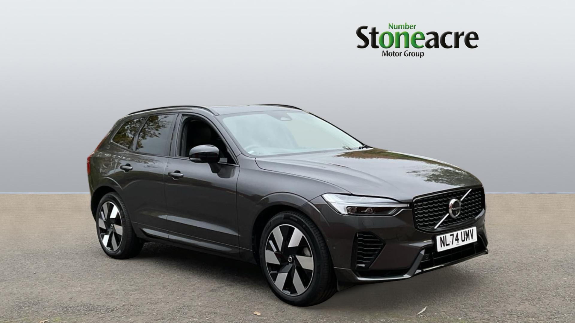 Main listing image - Volvo XC60