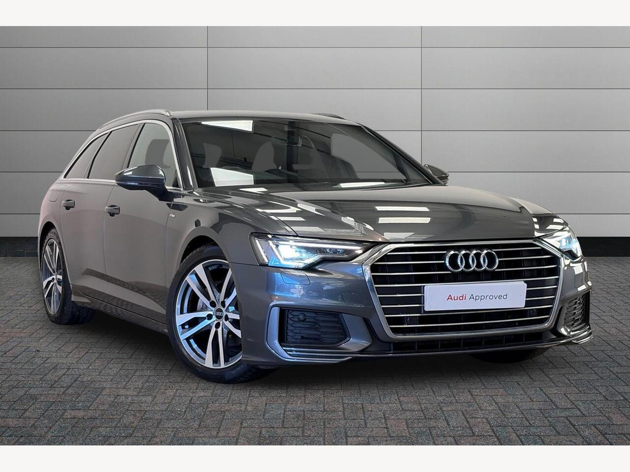 Main listing image - Audi A6
