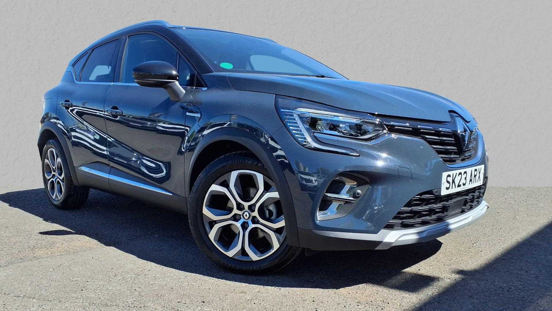Main listing image - Renault Captur