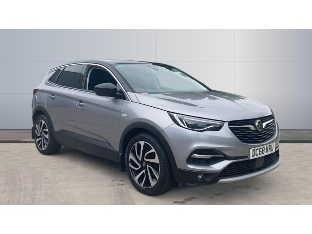 Main listing image - Vauxhall Grandland X