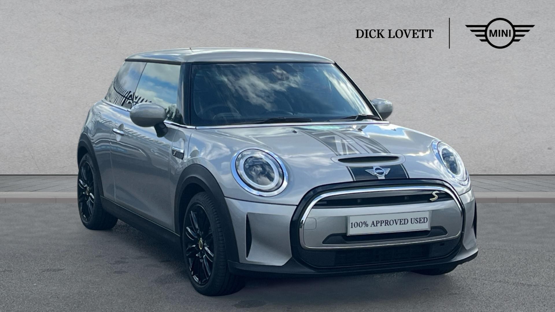 Main listing image - MINI Electric