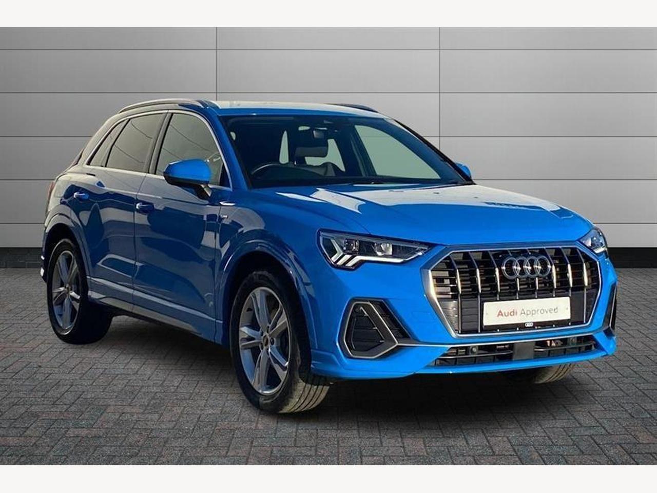 Main listing image - Audi Q3