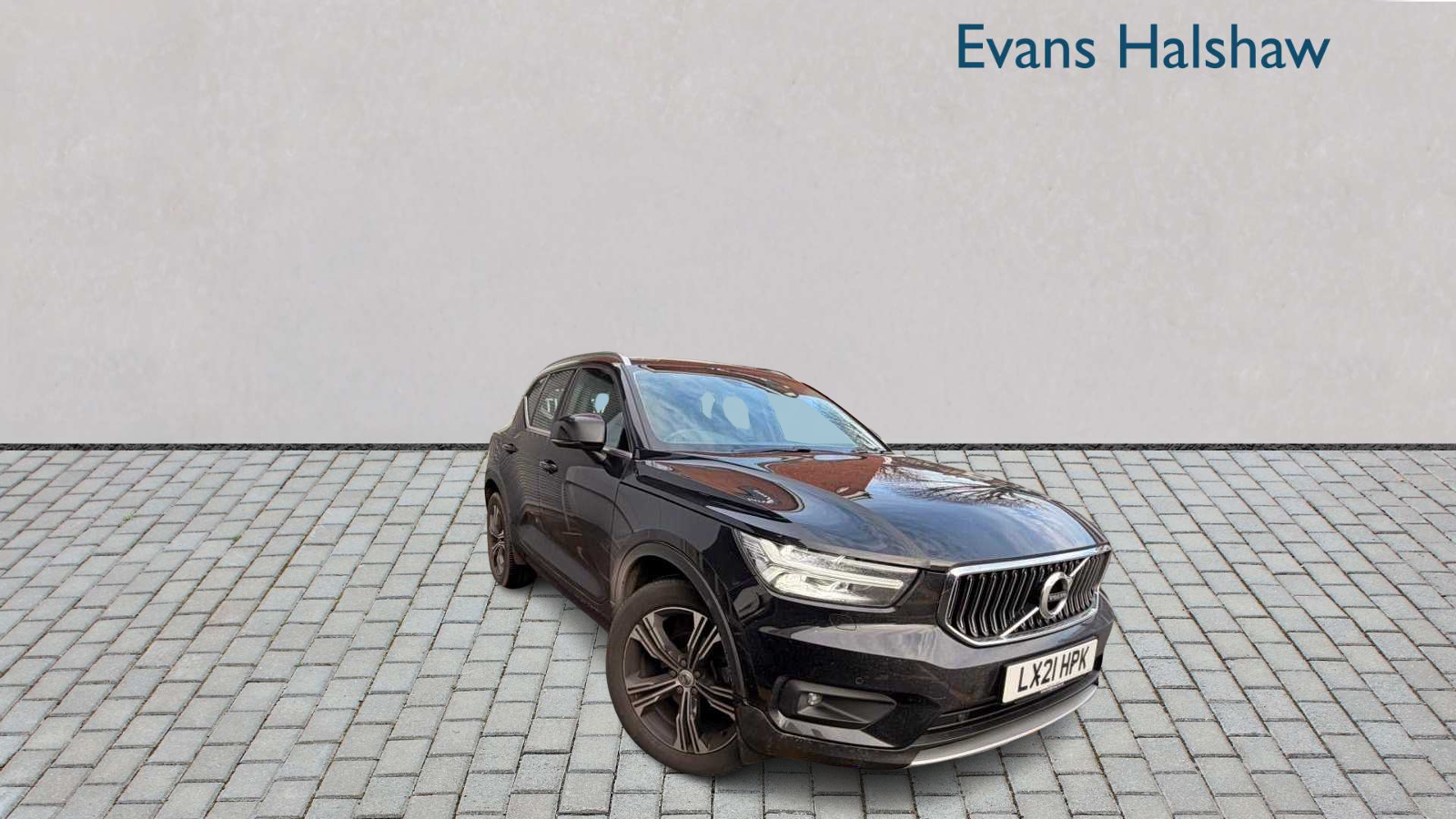Main listing image - Volvo XC40