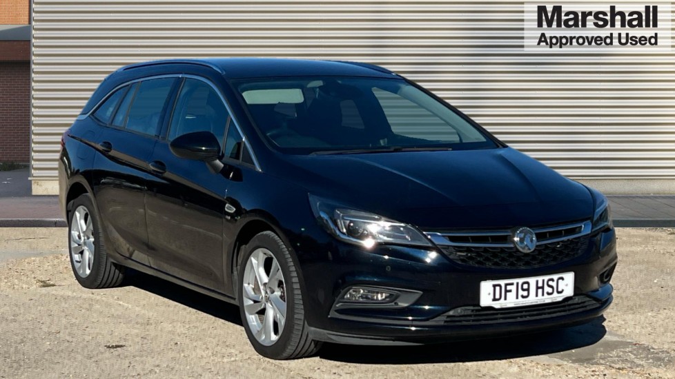 Main listing image - Vauxhall Astra Sports Tourer