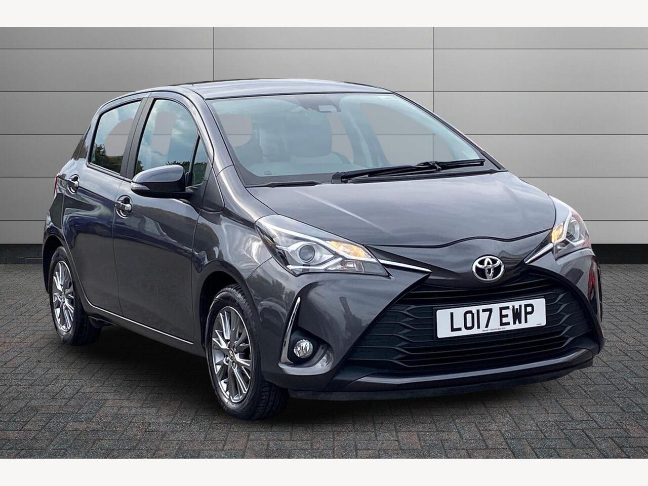 Main listing image - Toyota Yaris