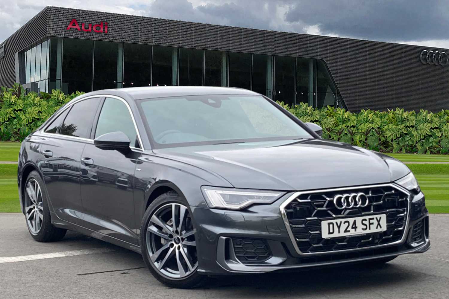 Main listing image - Audi A6