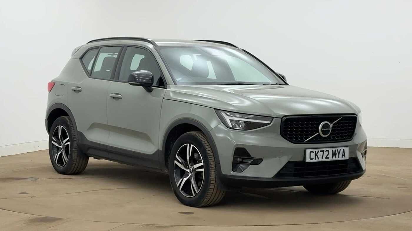 Main listing image - Volvo XC40