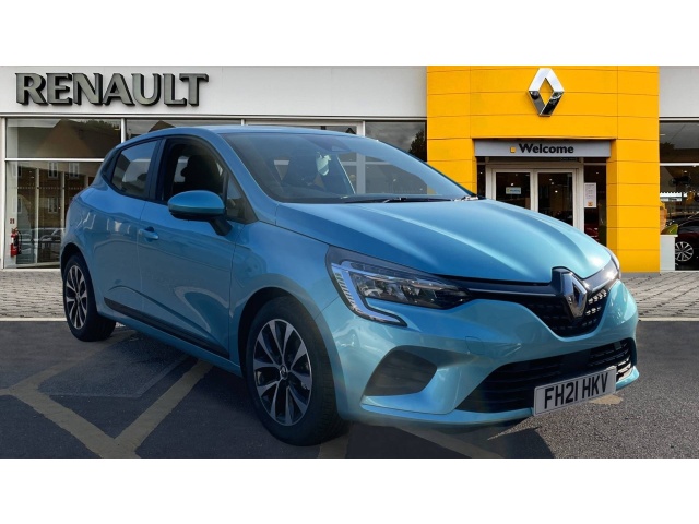 Main listing image - Renault Clio