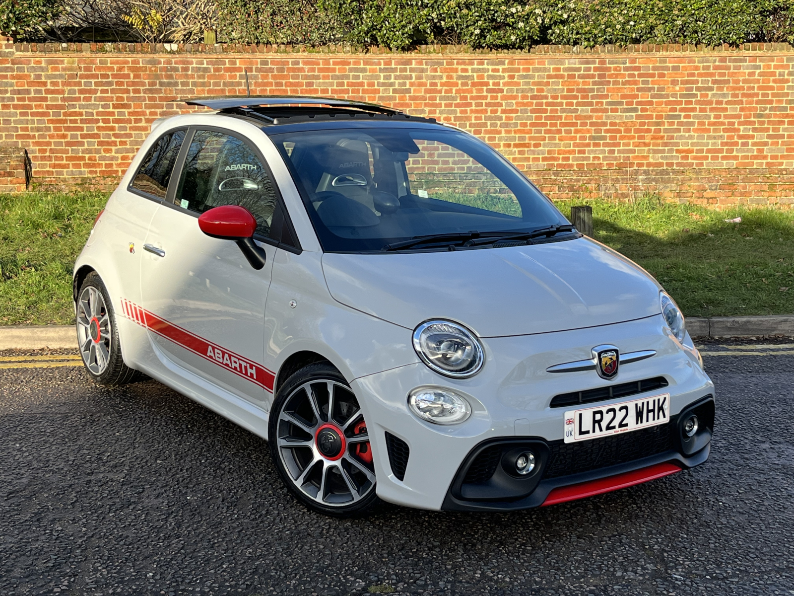 Main listing image - Abarth 595