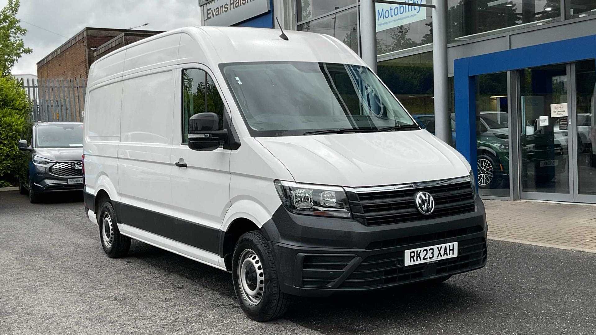 Main listing image - Volkswagen Crafter