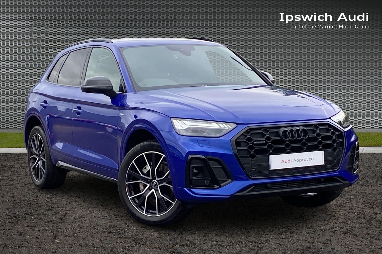 Main listing image - Audi Q5
