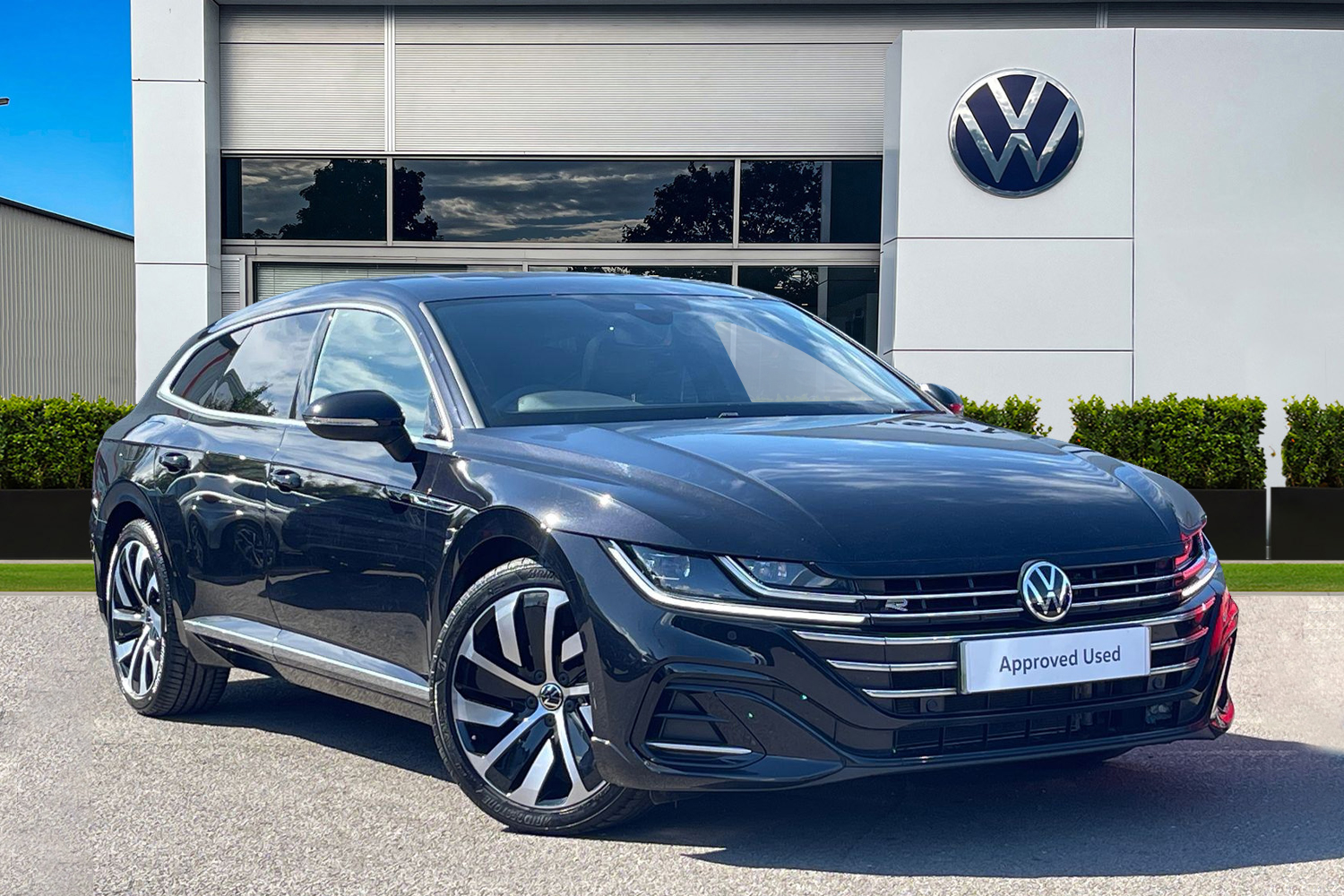 Main listing image - Volkswagen Arteon Shooting Brake