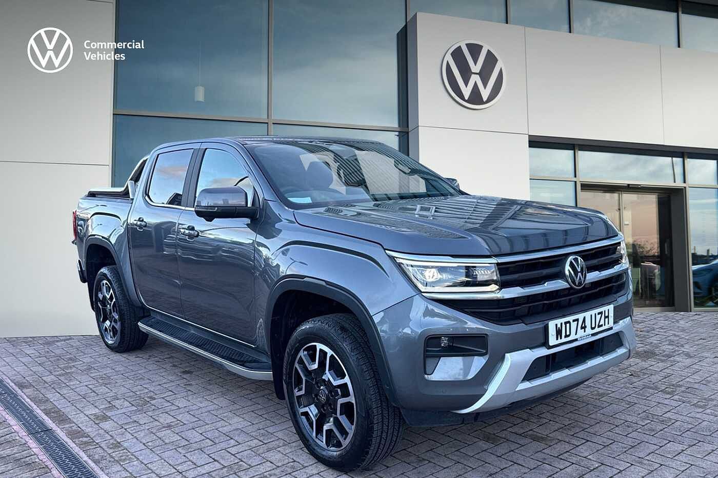 Main listing image - Volkswagen Amarok
