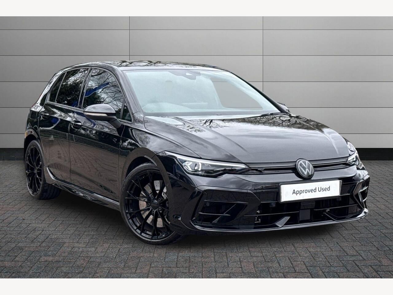 Main listing image - Volkswagen Golf R
