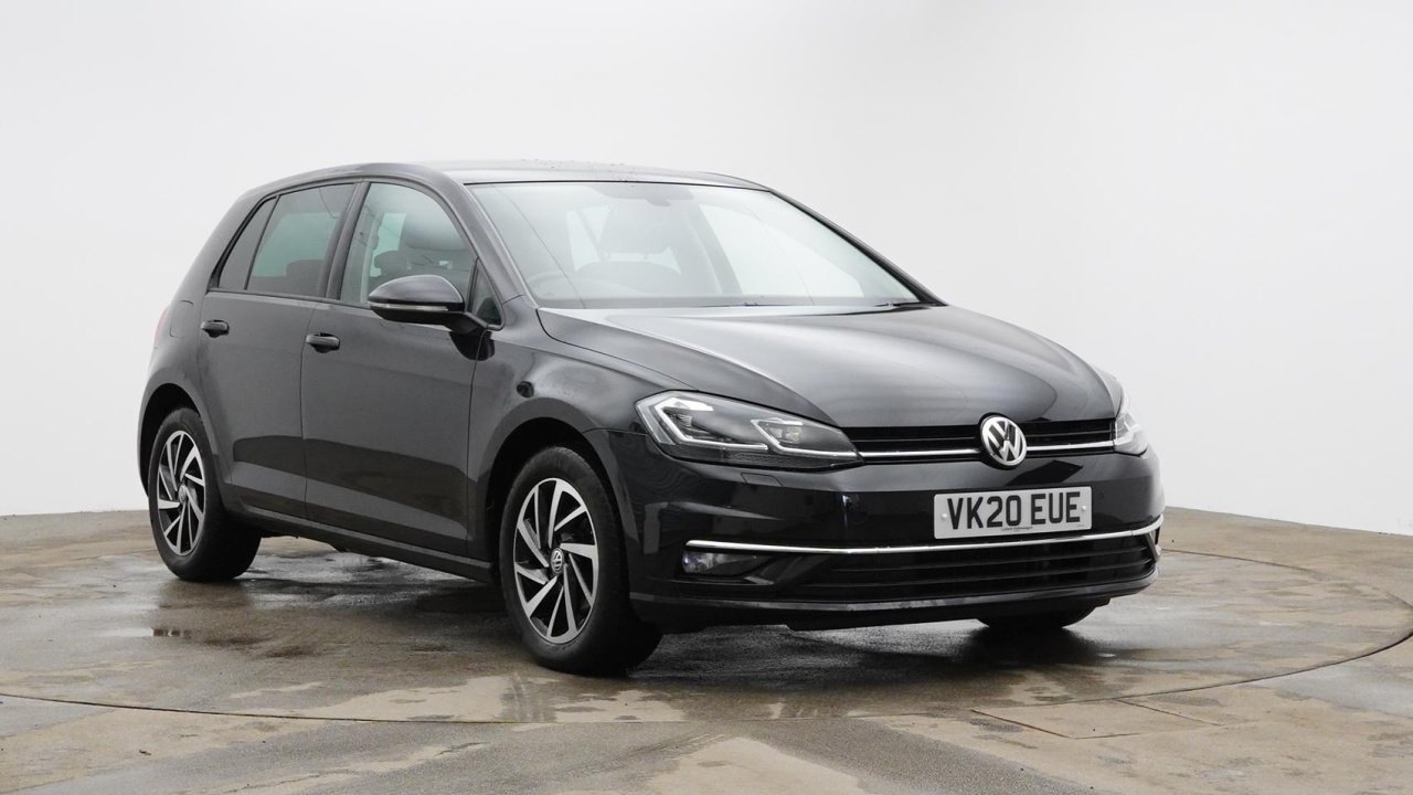 Main listing image - Volkswagen Golf