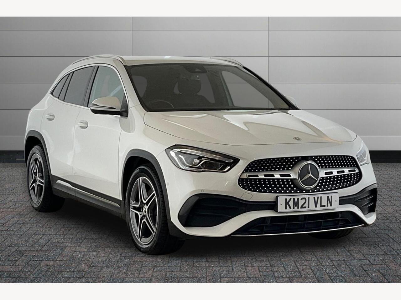 Main listing image - Mercedes-Benz GLA