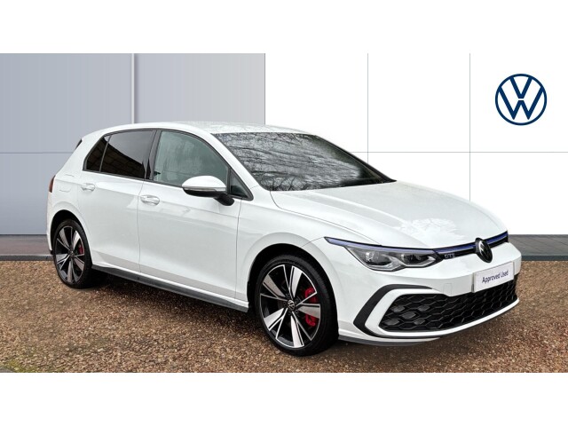 Main listing image - Volkswagen Golf GTE
