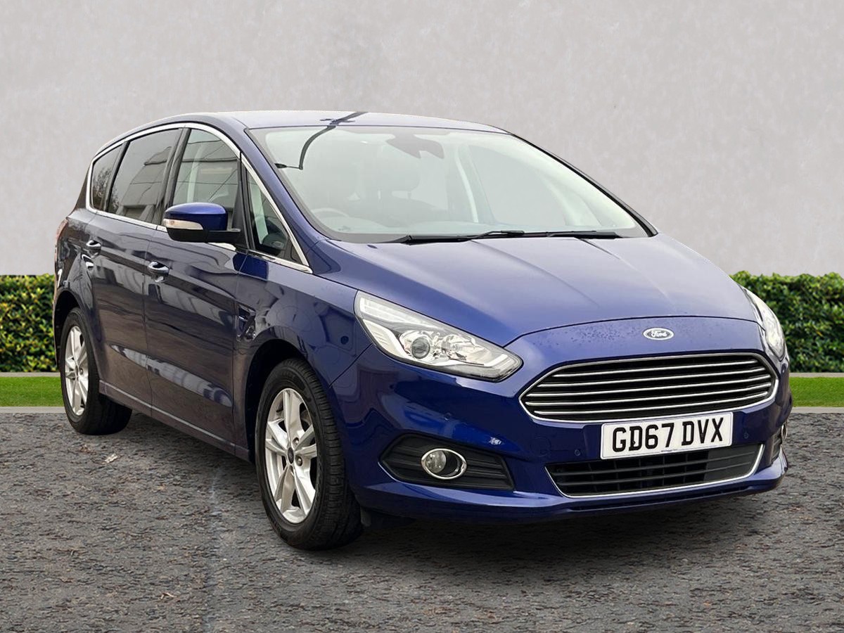 Main listing image - Ford S-MAX