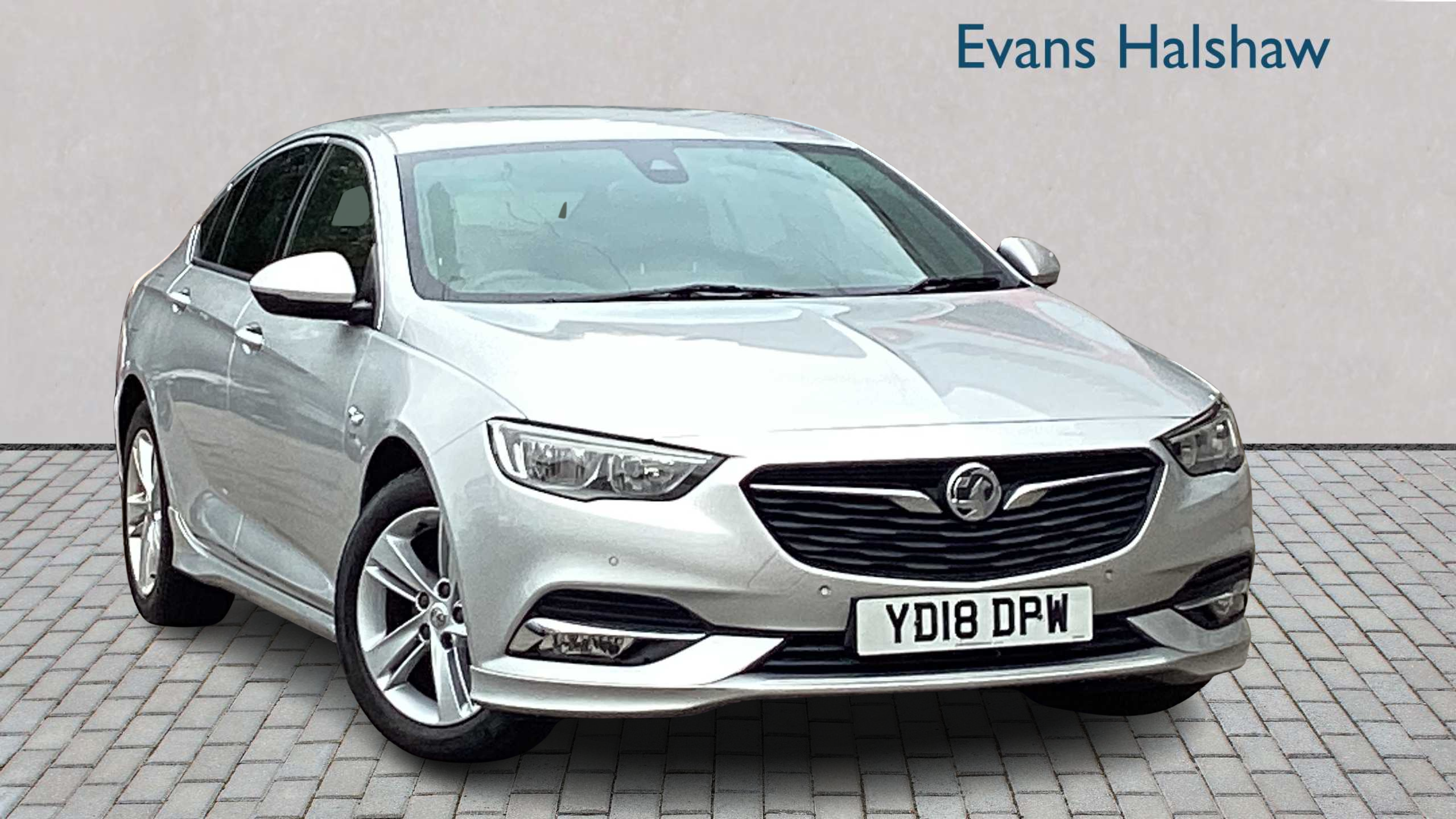 Main listing image - Vauxhall Insignia