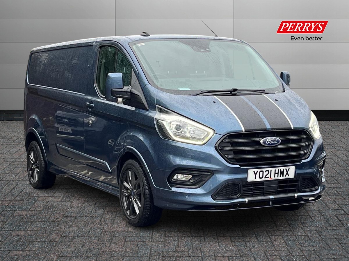 Main listing image - Ford Transit Custom