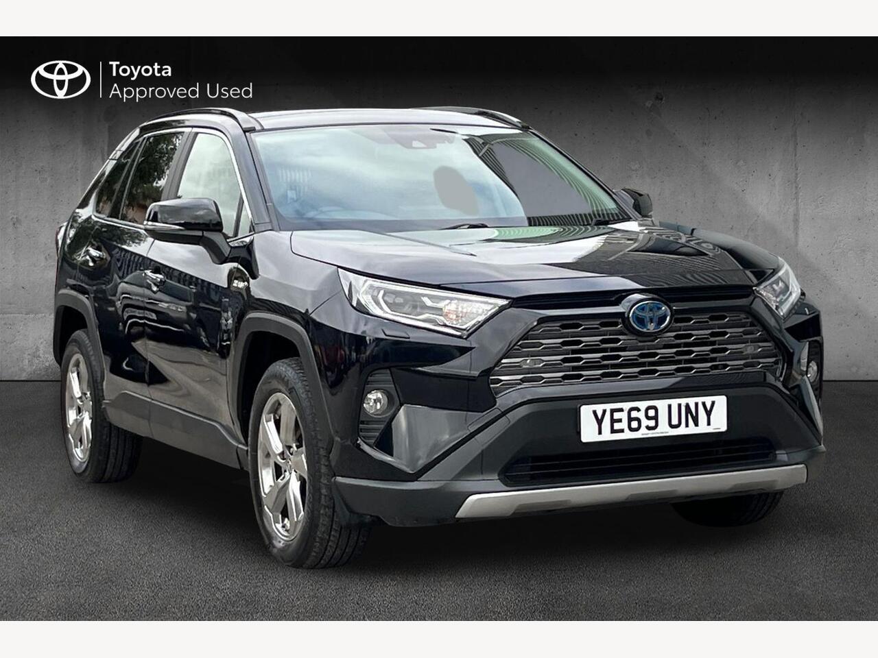 Main listing image - Toyota RAV4