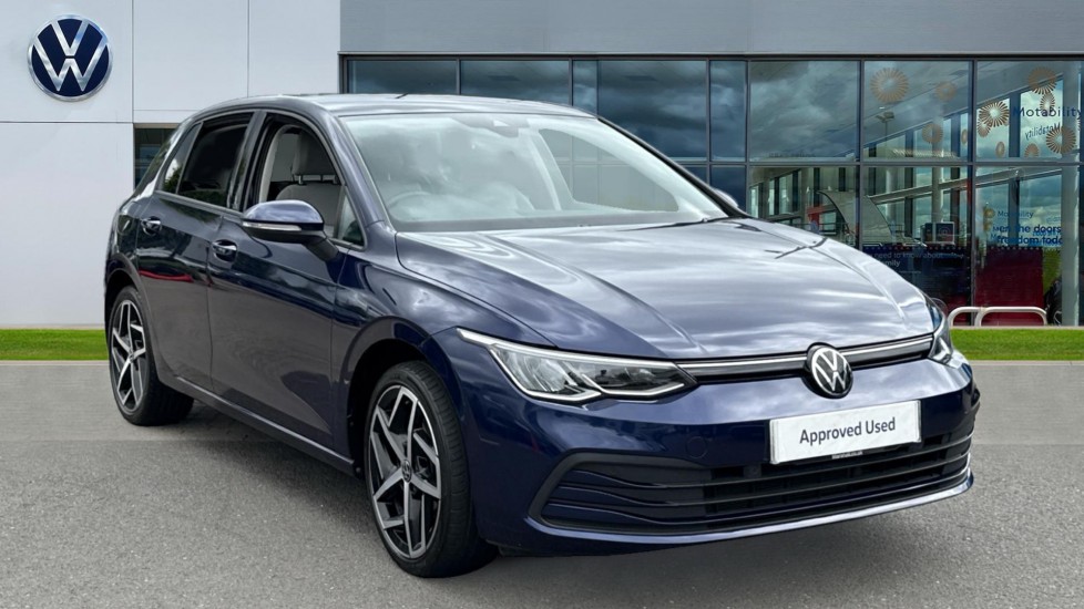 Main listing image - Volkswagen Golf
