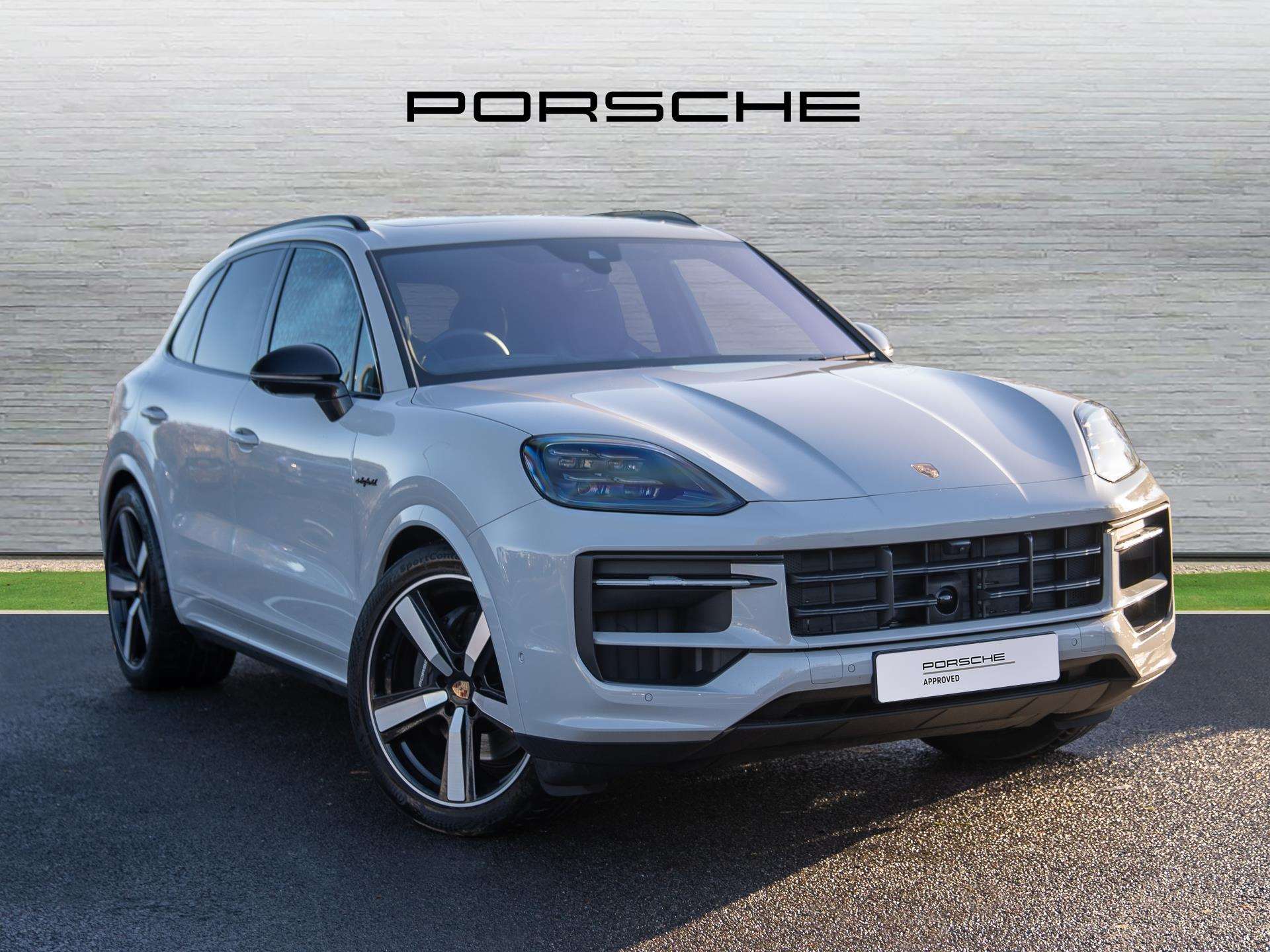 Main listing image - Porsche Cayenne