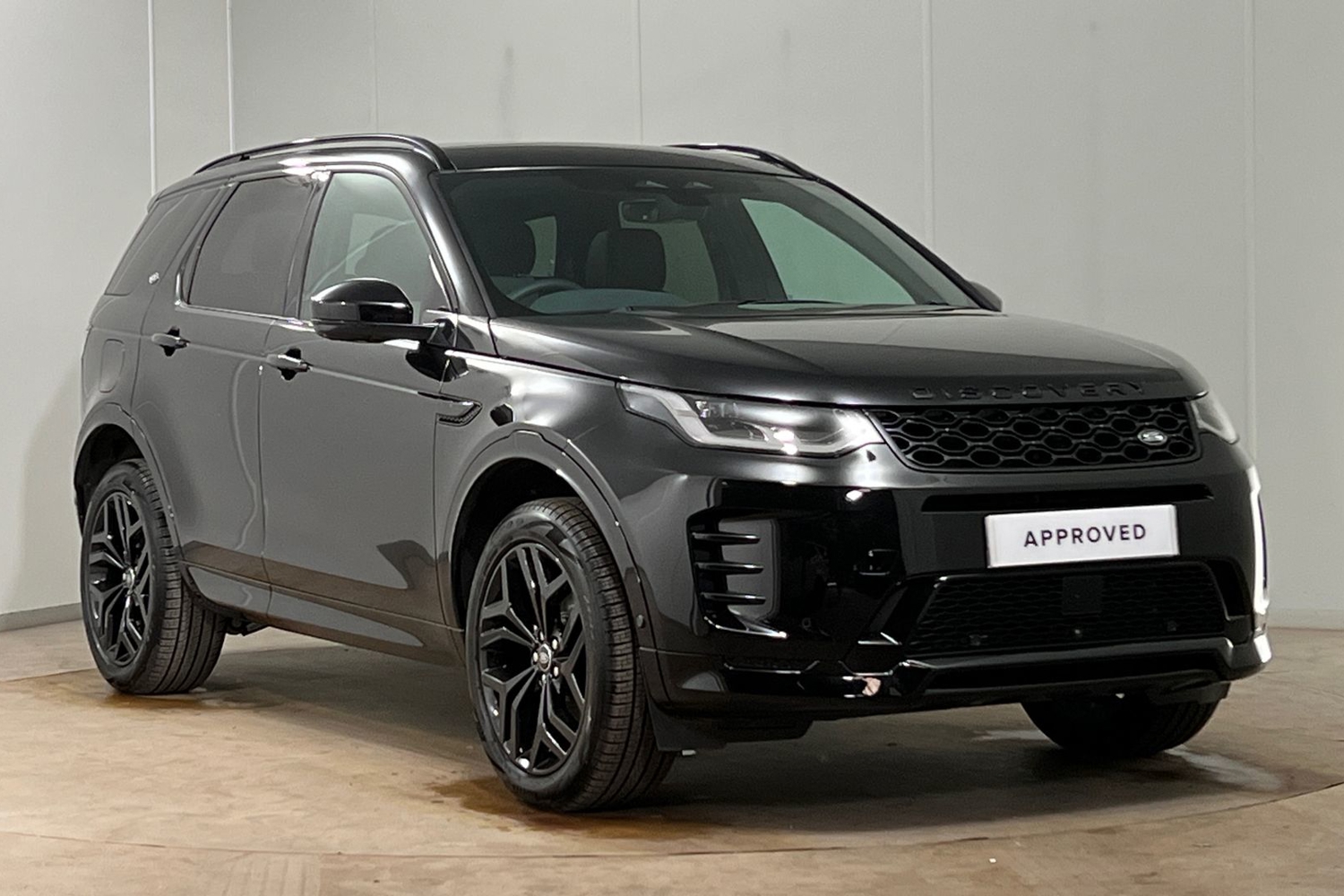 Main listing image - Land Rover Discovery Sport