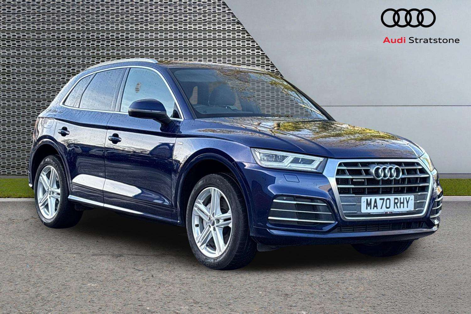 Main listing image - Audi Q5