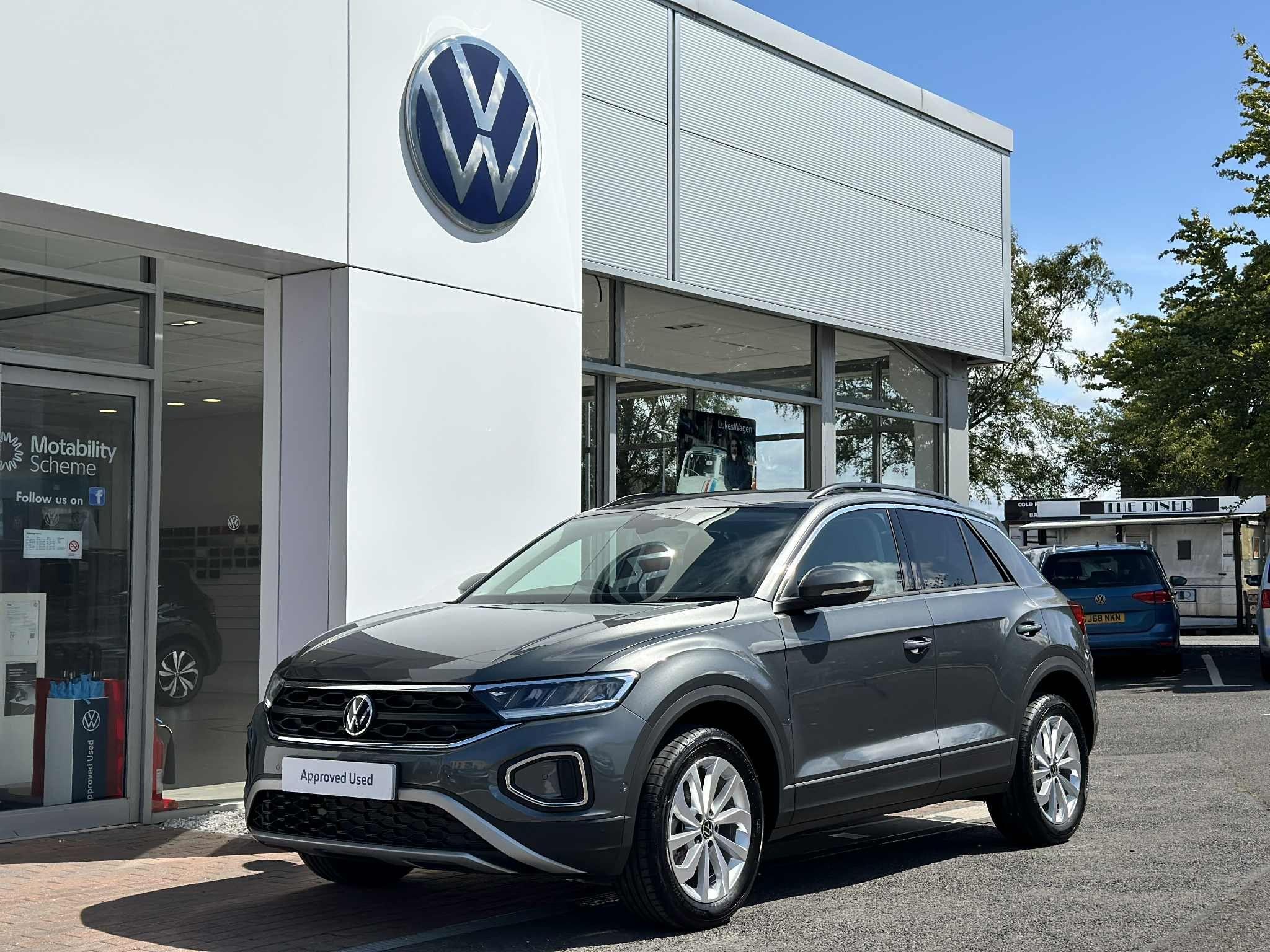 Main listing image - Volkswagen T-Roc