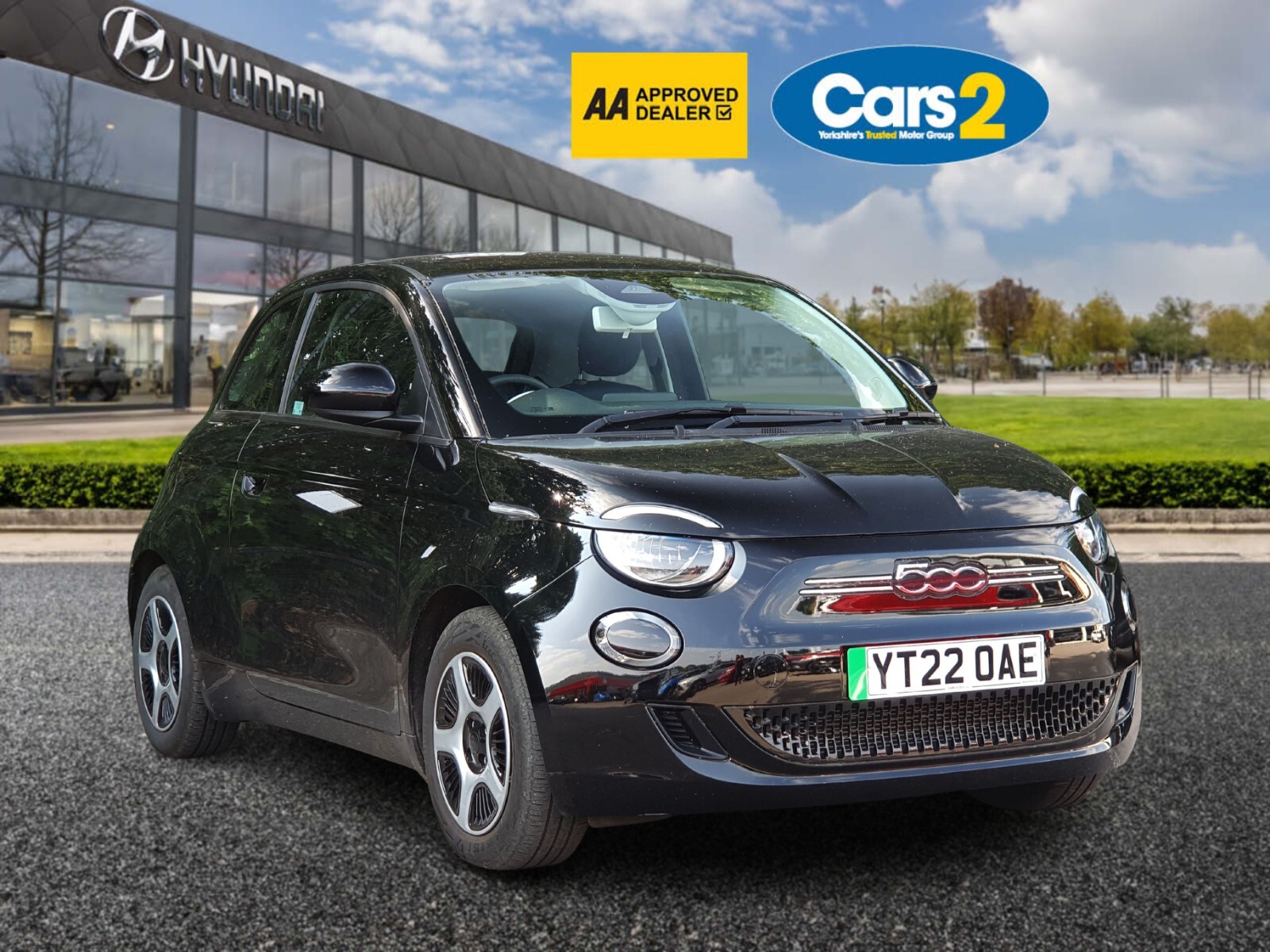 Main listing image - Fiat 500 Electric