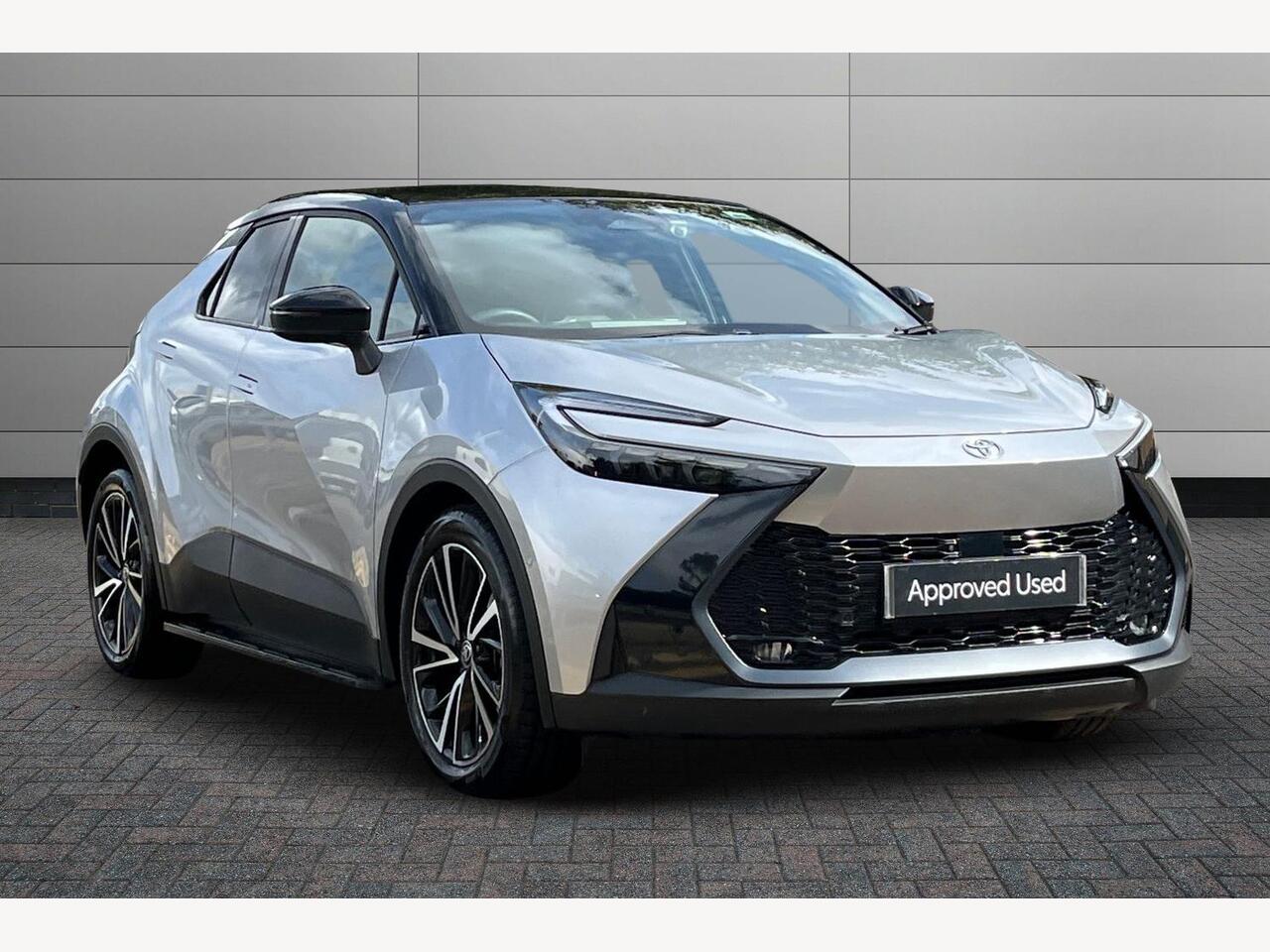 Main listing image - Toyota C-HR