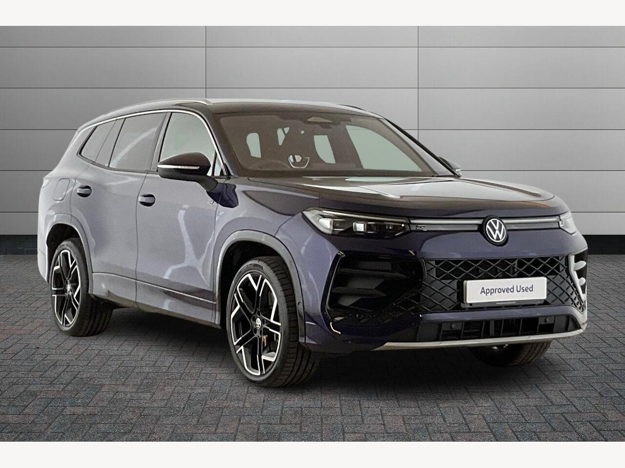 Main listing image - Volkswagen Tayron