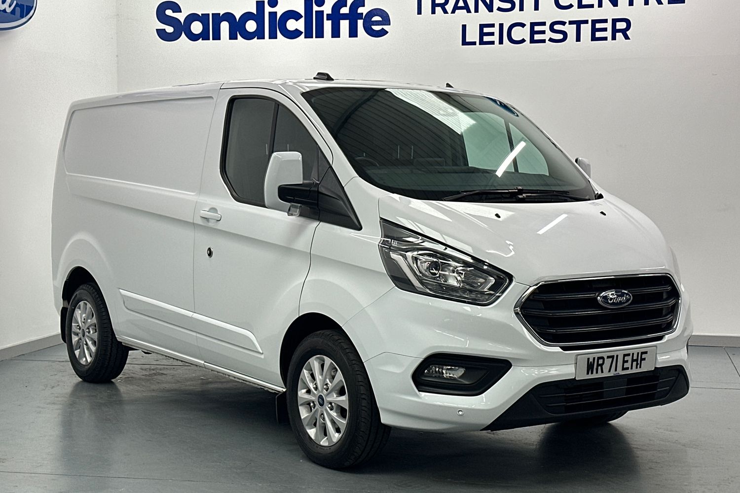 Main listing image - Ford Transit Custom