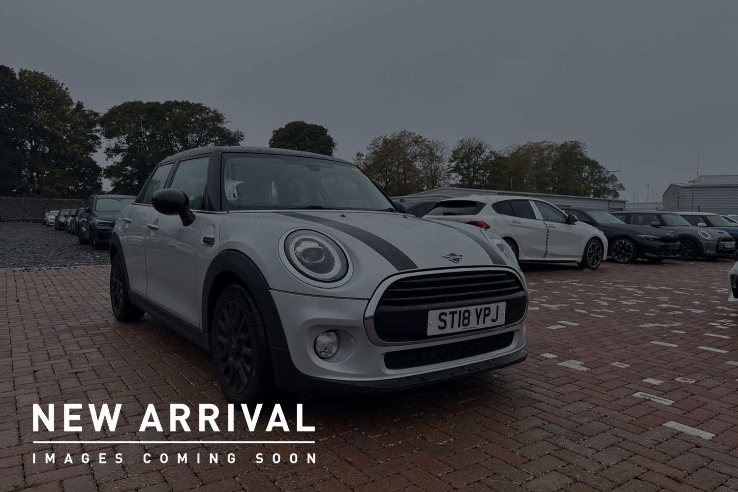 Main listing image - MINI Hatchback