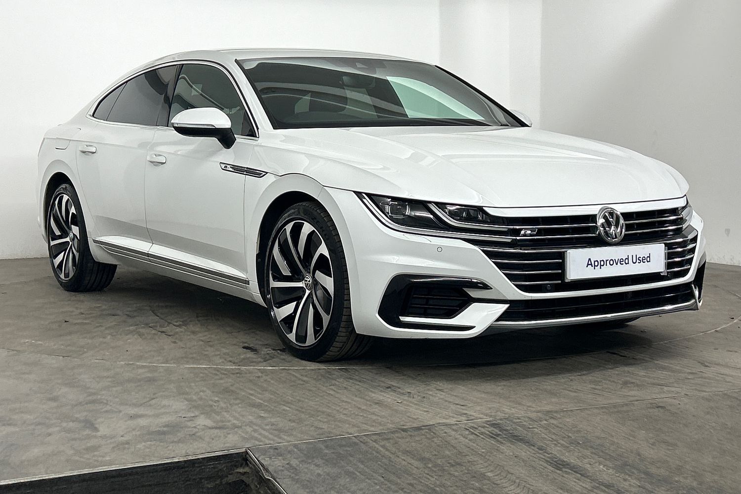 Main listing image - Volkswagen Arteon