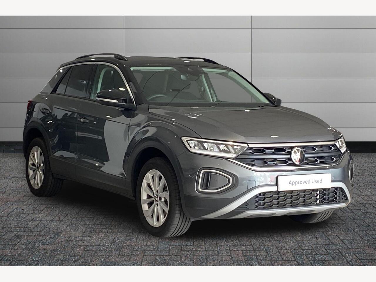 Main listing image - Volkswagen T-Roc